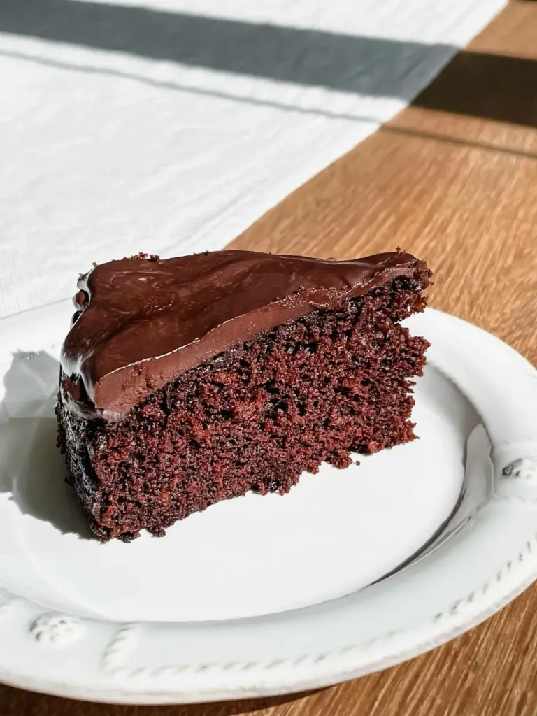 Chocolate Cake (Slice)